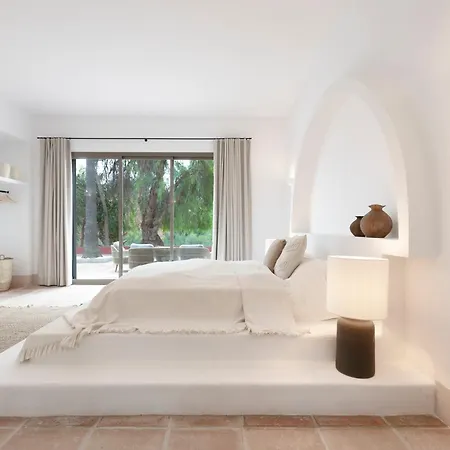 La Familia Naranja Bed and breakfast